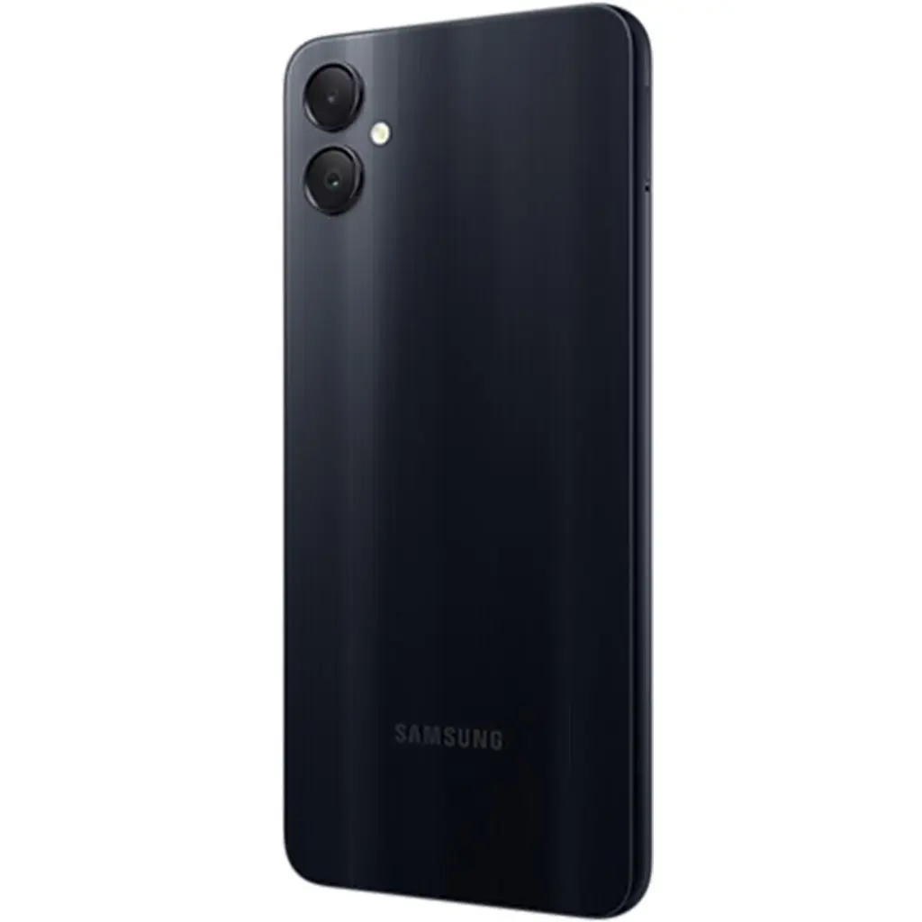 Купить Смартфон Samsung Galaxy A05 64Gb, черный (РСТ): цены и доставка в  Перми